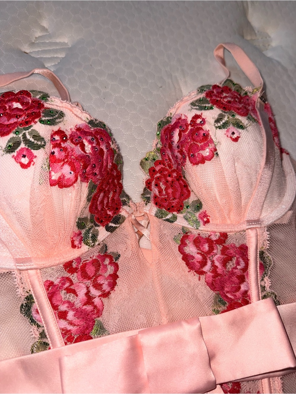 Victoria's Secret Pink and Red Floral Embroidered Bustier with Satin Bow - Picture 3 of 7
